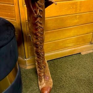 Just look I’ll send more pictures beautiful